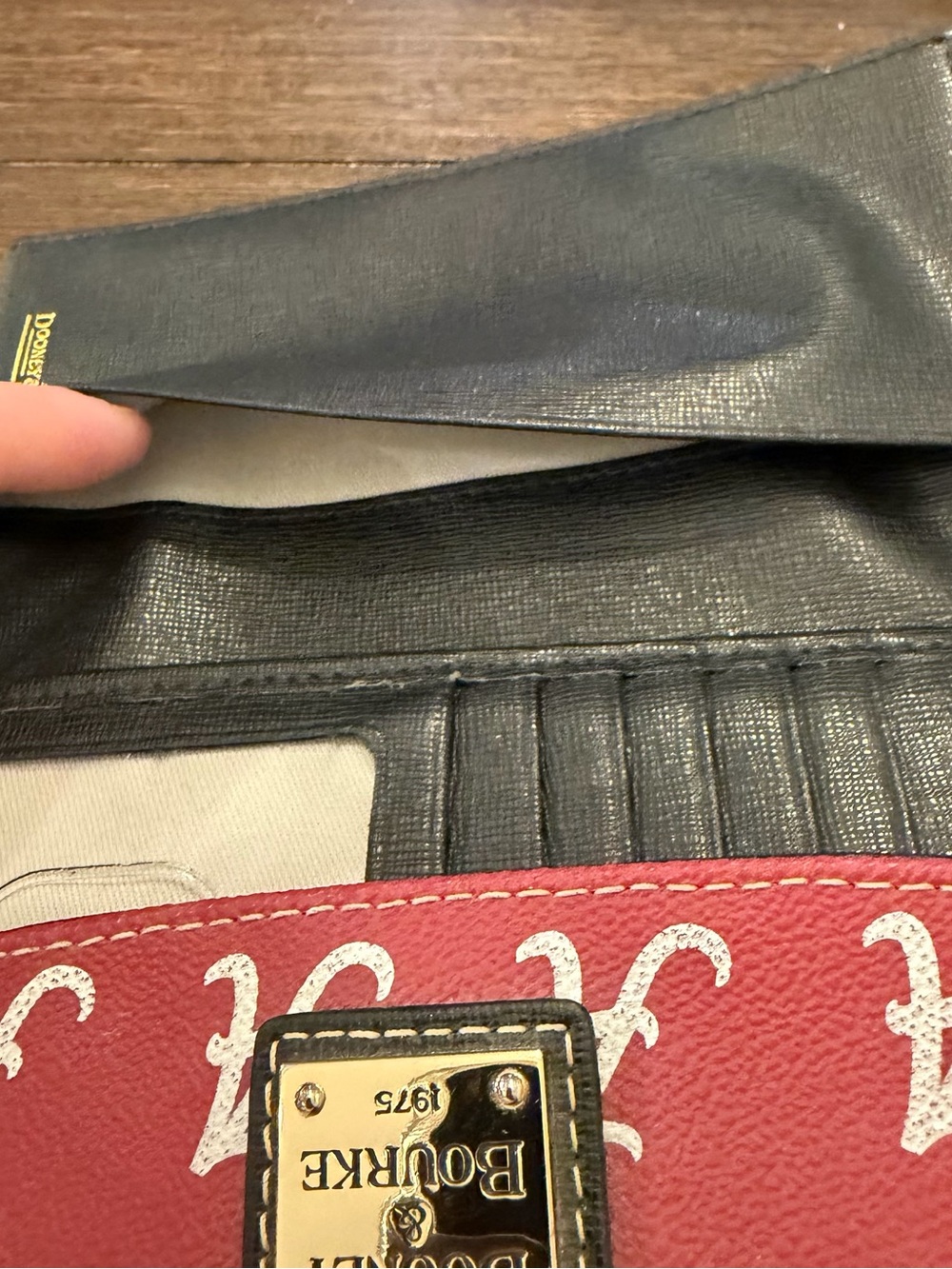 Dooney & Bourke Alabama Crimson Tide Red and Black Logo Wallet - Picture 7 of 9